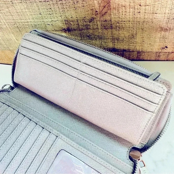 Michael Kors Cement Jet Set Pebble Leather Za Continental Wallet - Picture 8 of 11